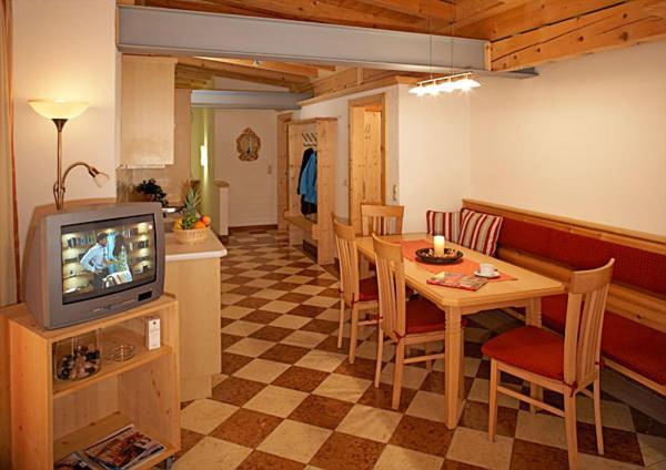 Apart Ehart Sankt Anton am Arlberg Szoba fotó